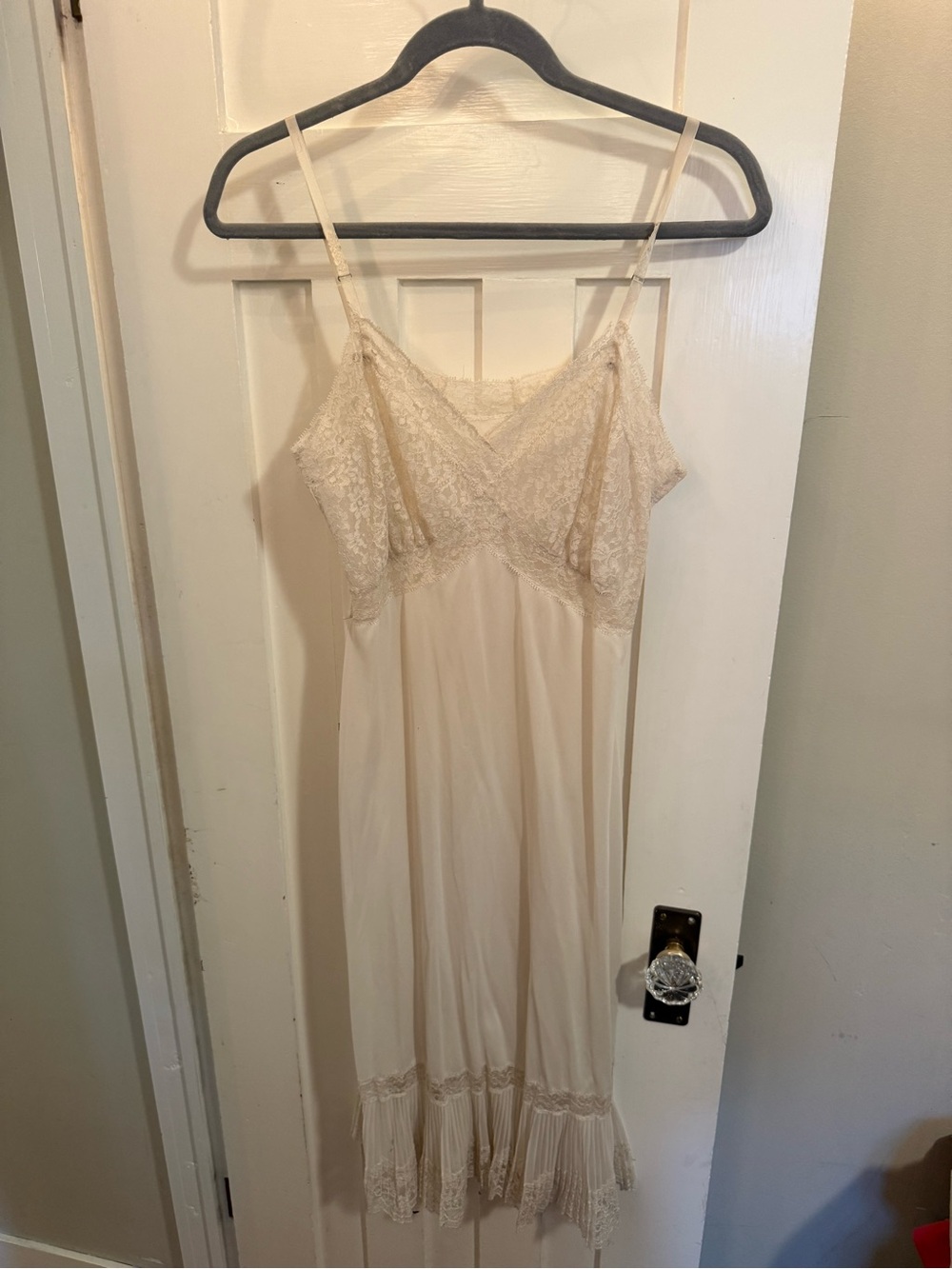 Lace-Trim Crepe Slip Dress - Cream vintage